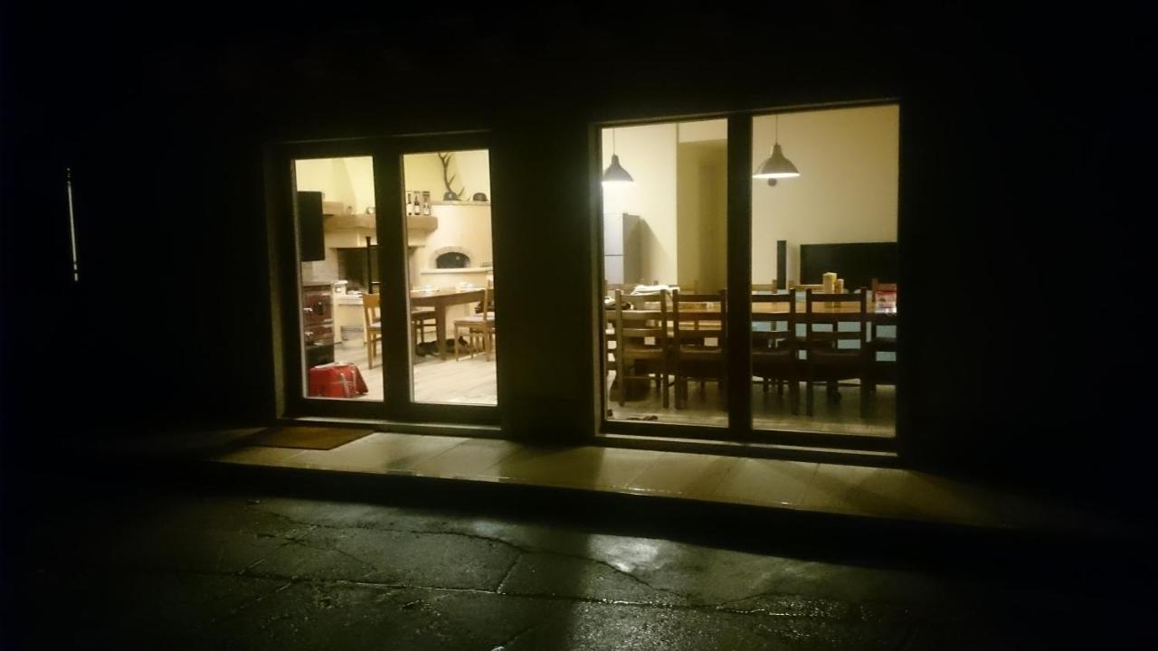 B&B Happy Guest Caprino Veronese Eksteriør bilde