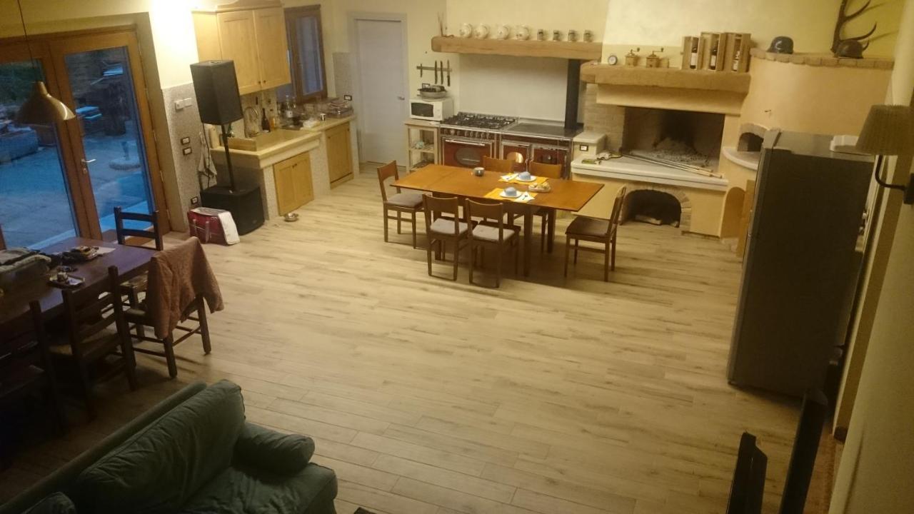 B&B Happy Guest Caprino Veronese Eksteriør bilde